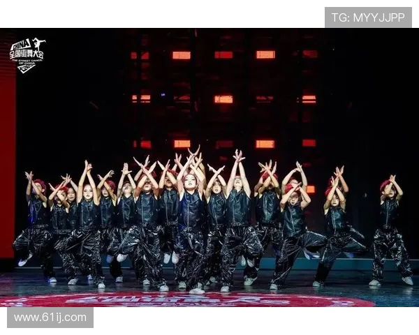 广州街舞队与上海街舞队赛后复盘分析团队配合与表现的深度剖析