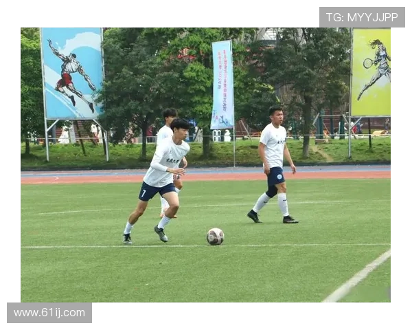 成都足球队的节奏革新探索与发展之路：重塑城市足球文化新篇章